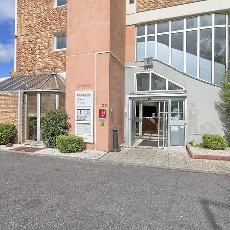 Campanile Paris Ouest - - La Defense Hotel 3*