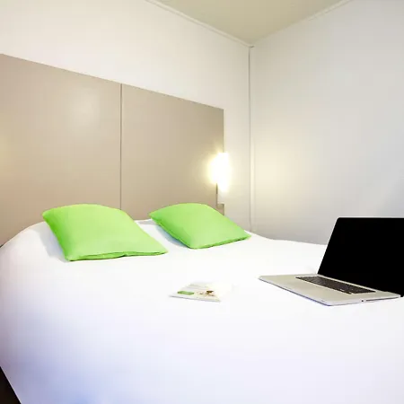 Campanile Paris Ouest - - La Defense 3* Nanterre