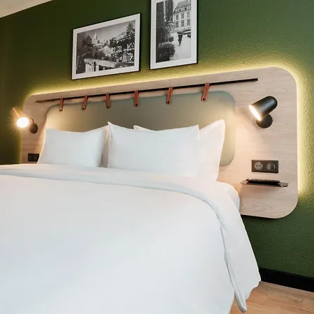 Campanile Paris Ouest - - La Defense 3*