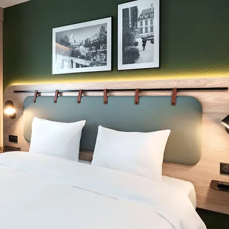 Campanile Paris Ouest - - La Defense Hotel Nanterre