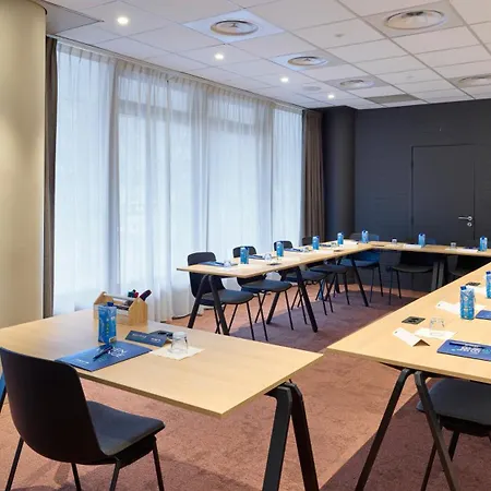 Campanile Prime - La Defense