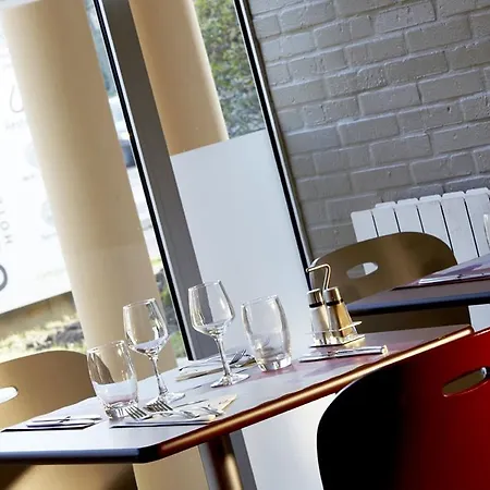 Campanile Paris Ouest - - La Defense 3*