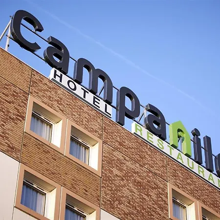 Campanile Paris Ouest - - La Defense Hotel 3*